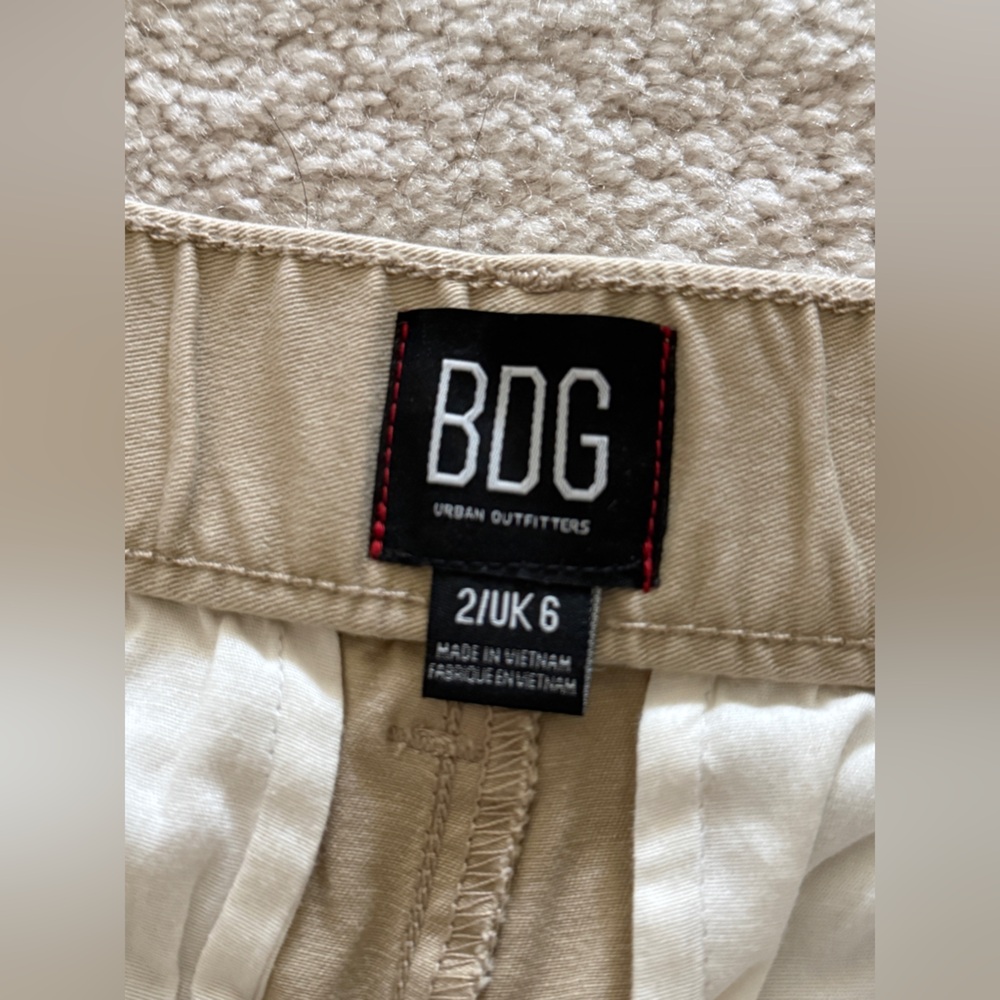 BDG Skater Wide Leg Chino Pant - Picture 5 of 8